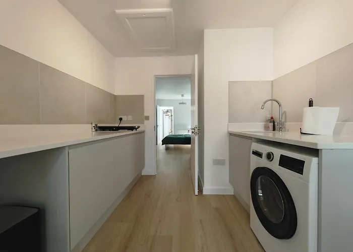 Dom wakacyjny Gated 2 Guests Private House Free Parking *