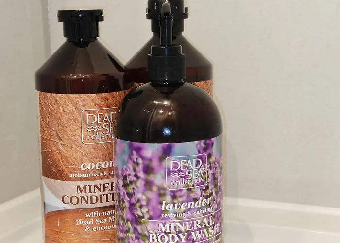 Gated 2 Guests Private House Free Parking * Бристоль