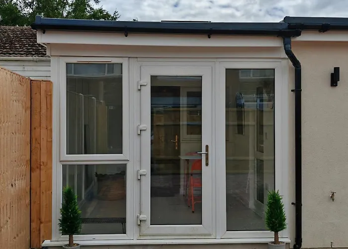 Gated 2 Guests Private House Free Parking * Бристоль